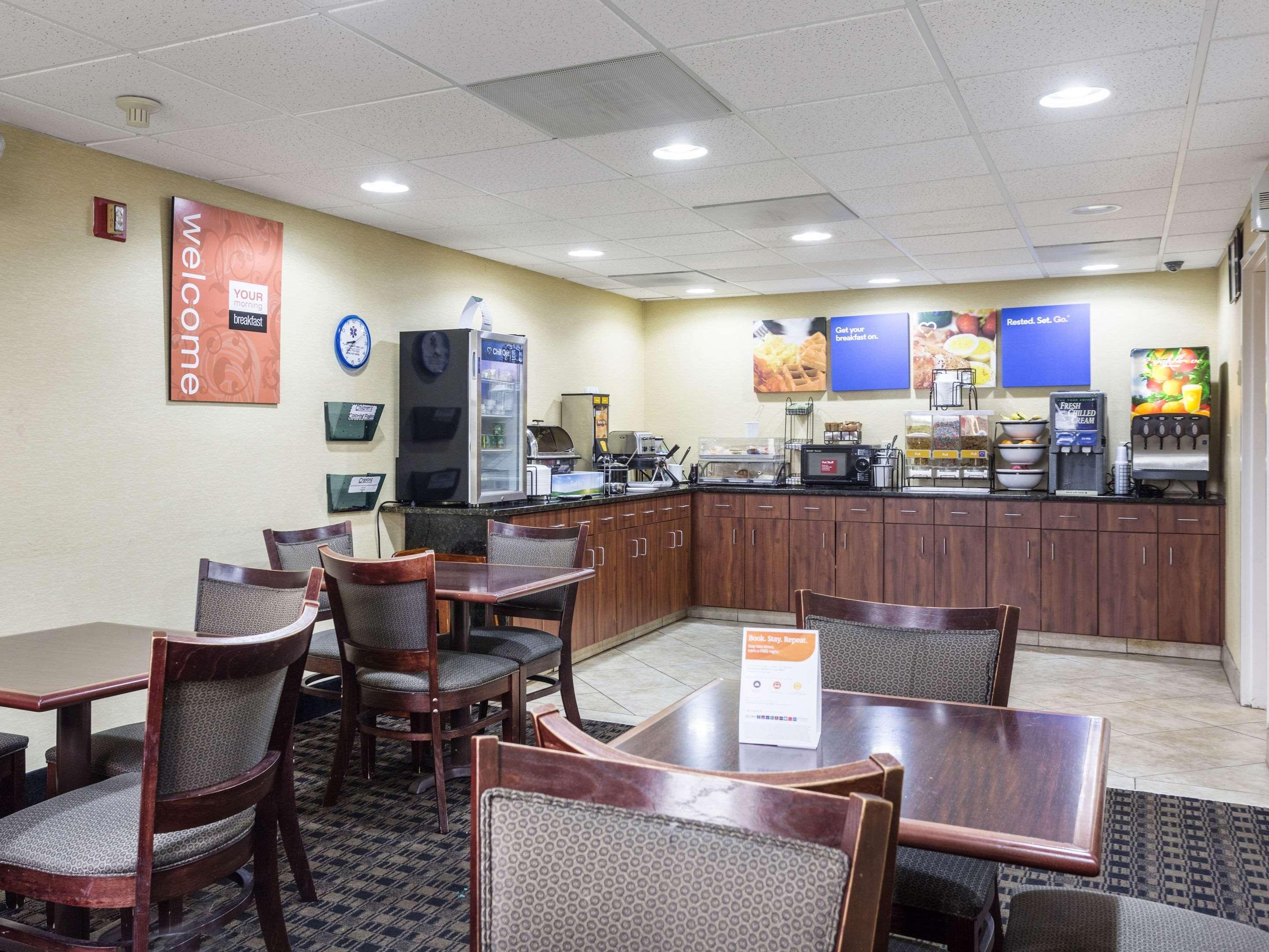 Comfort Inn Decatur Priceville Exteriör bild