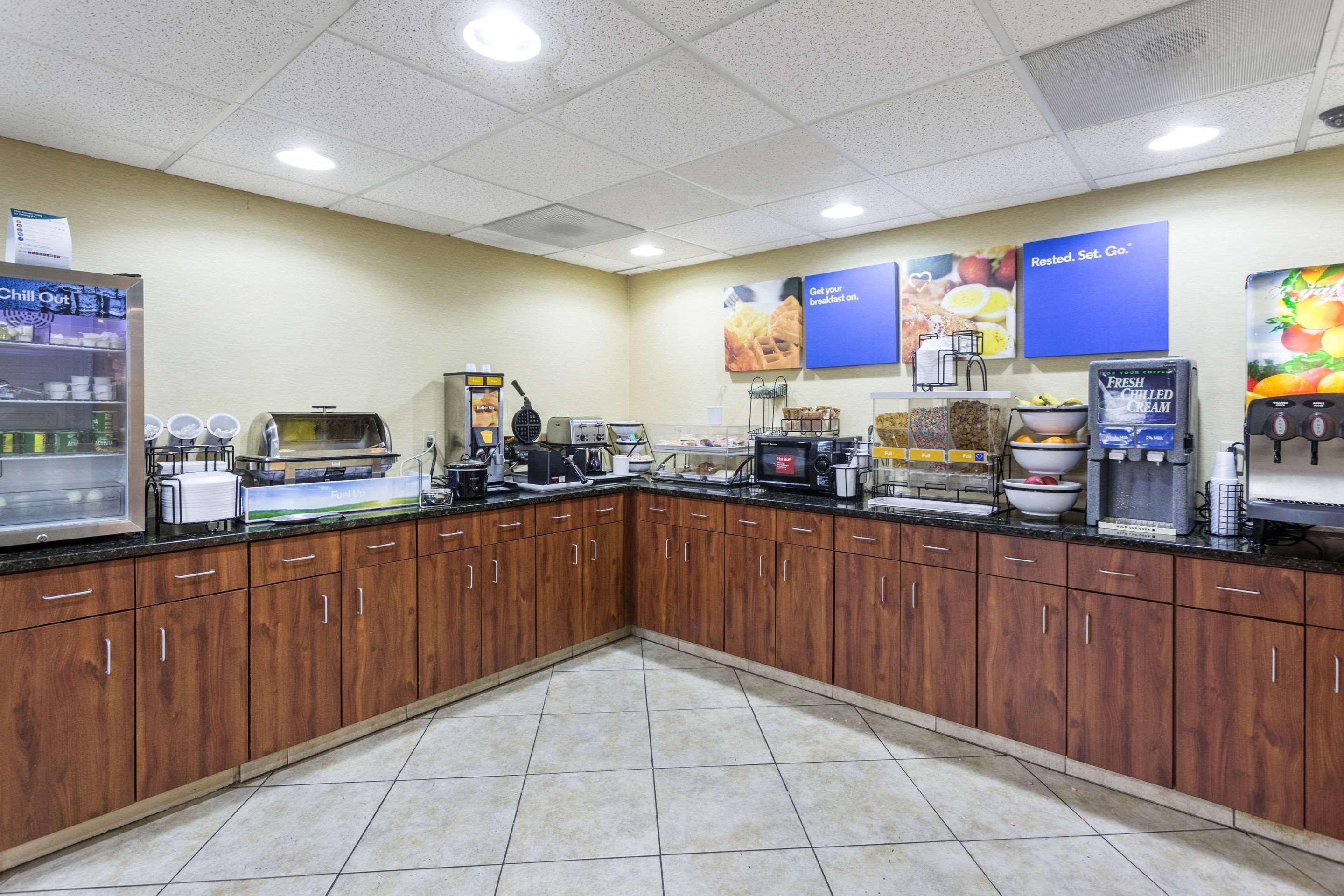 Comfort Inn Decatur Priceville Exteriör bild