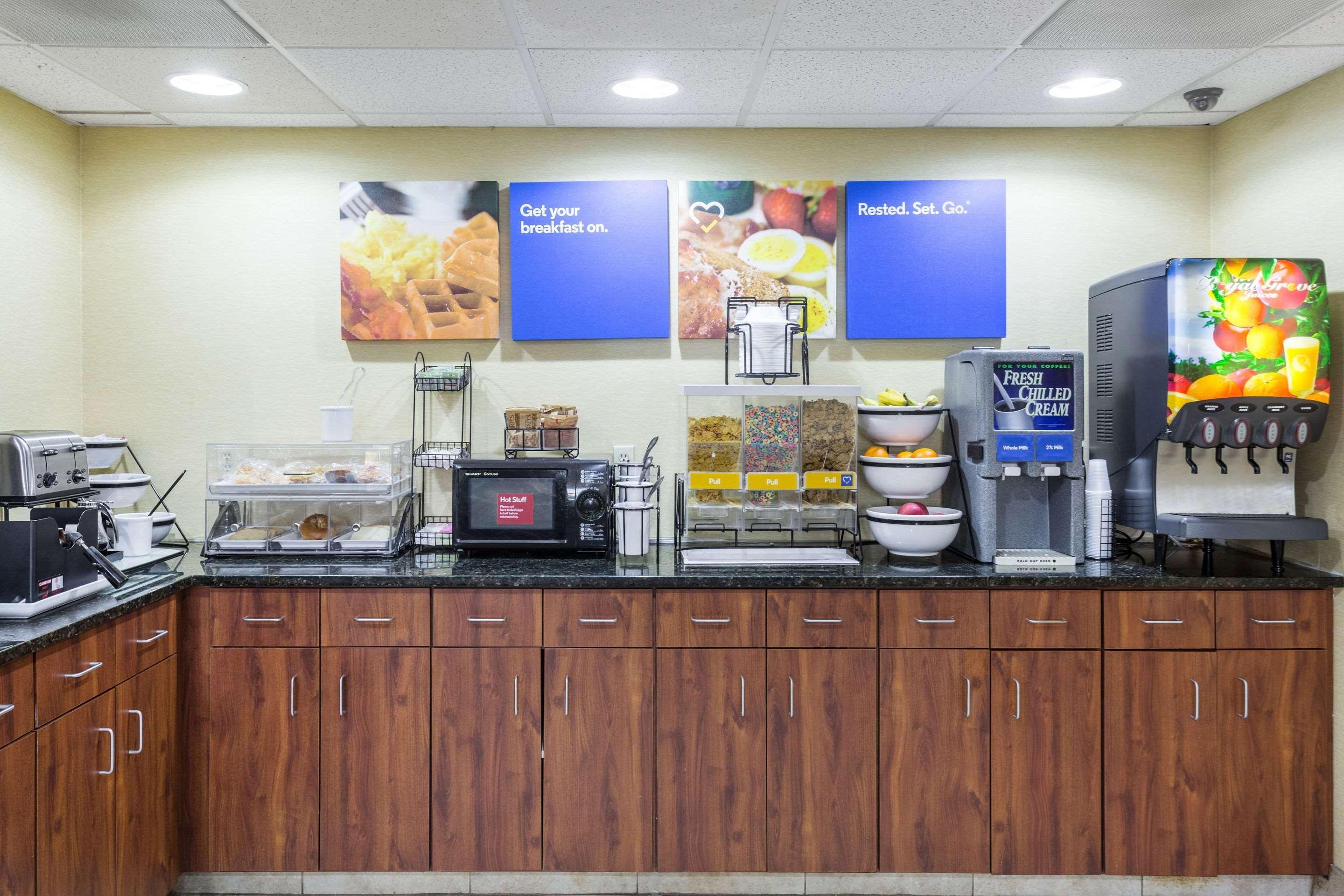 Comfort Inn Decatur Priceville Exteriör bild